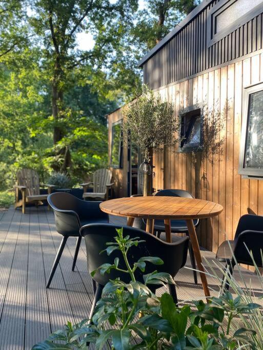 Tiny House Sur Terrain Boise A 10 Mn De La Mer Férel المظهر الخارجي الصورة
