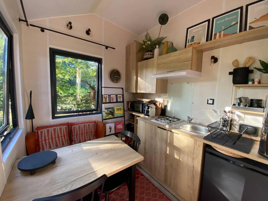 Tiny House Sur Terrain Boise A 10 Mn De La Mer Férel المظهر الخارجي الصورة