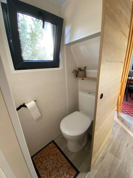 Tiny House Sur Terrain Boise A 10 Mn De La Mer Férel المظهر الخارجي الصورة